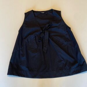 Brand new sleeveless black cotton top
